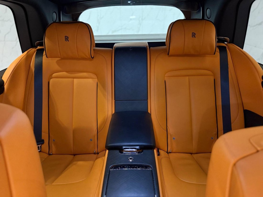 Suv in Ruislip, United Kingdom 5 - 17904156