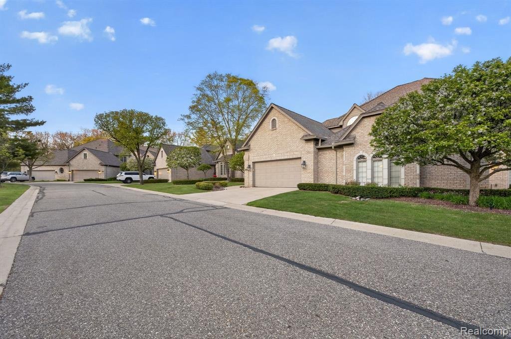 Condo in Clarkston, Michigan, United States 5 - 17904213