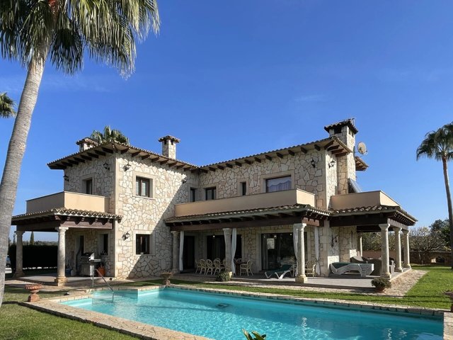 Finca in Llucmajor, Balearic Islands, Spain 1 - 17904530