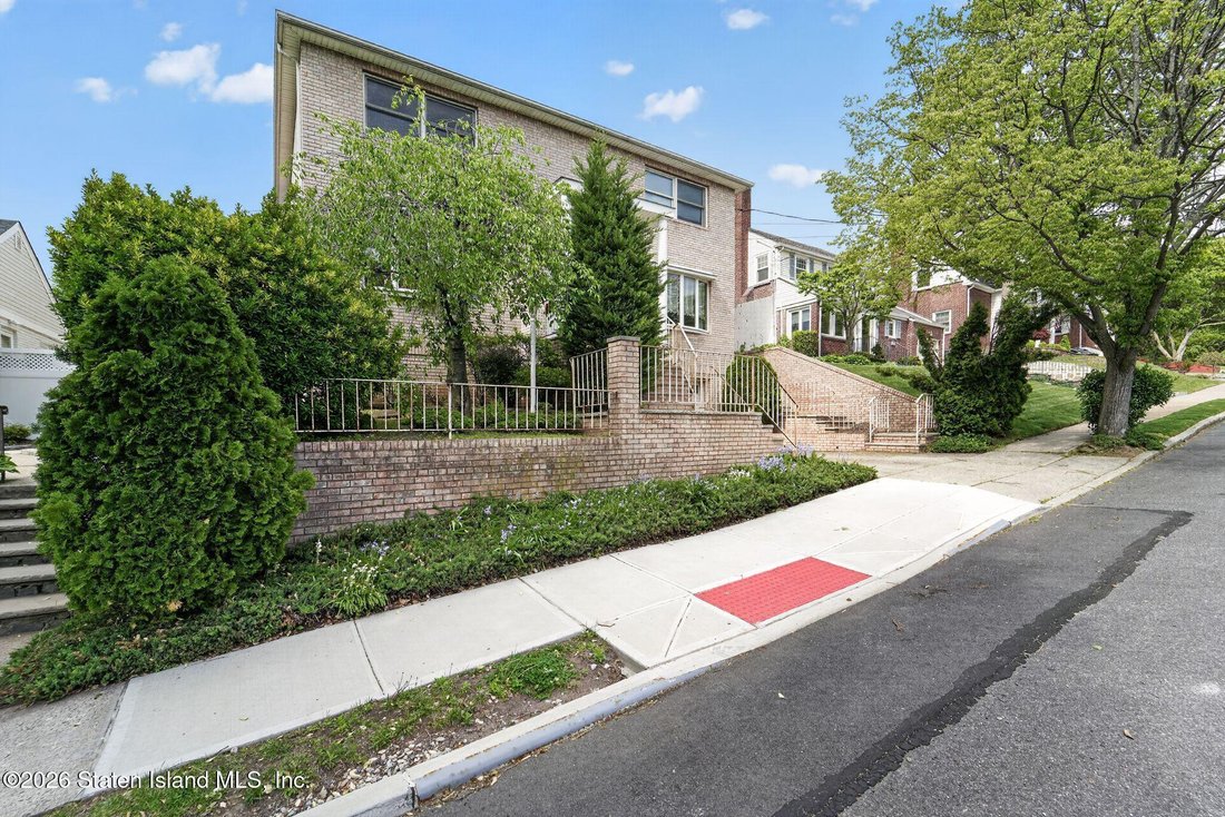 House in New York, New York, United States 3 - 17904061