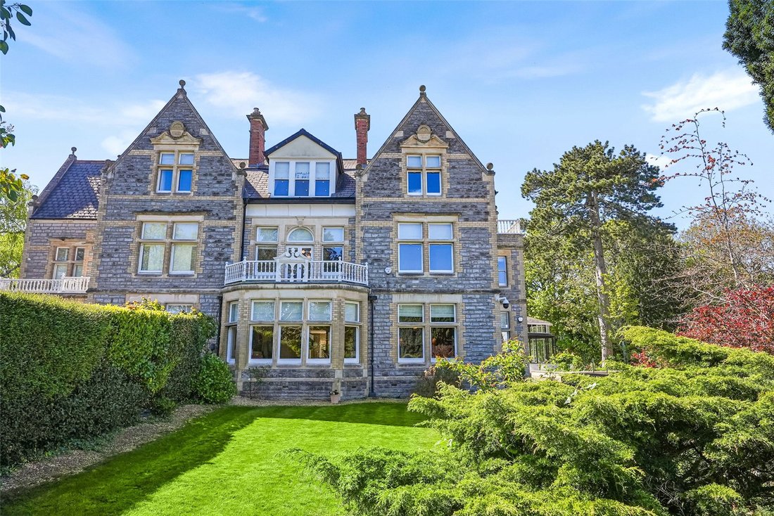 House in Penarth, Wales 1 - 17904527