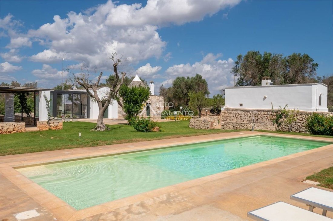 Villa in San Michele Salentino, Apulia, Italy 3 - 16623888