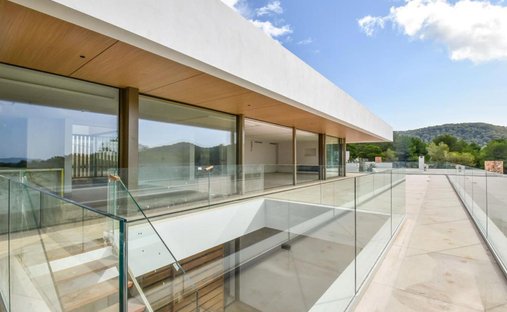 Villa in Santa Eularia des Riu, Balearic Islands, Spain 1