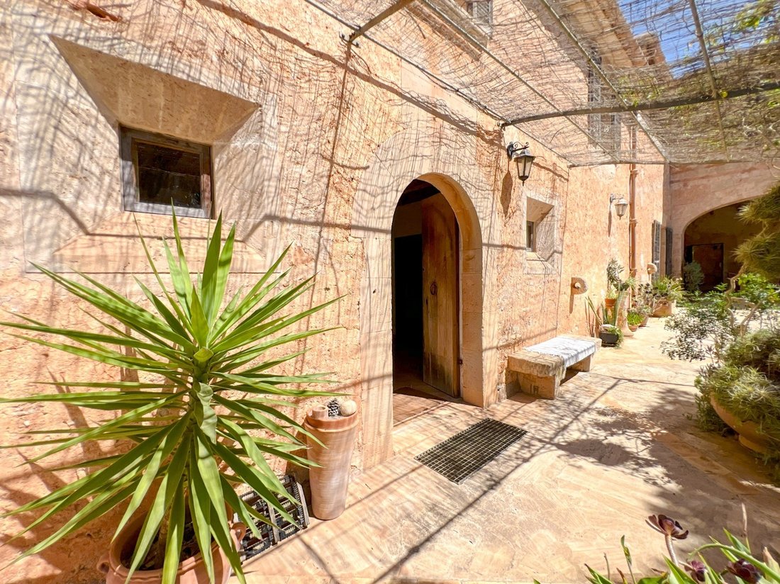 Finca in Santanyi, Balearic Islands, Spain 1 - 17904634