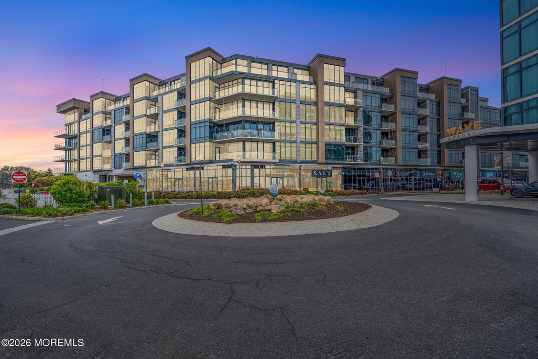Condo in Long Branch, New Jersey, United States 1 - 17904097