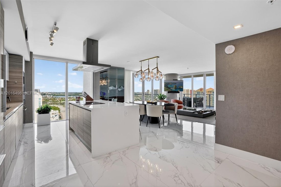 Condo in Sunny Isles Beach, Florida, United States 4 - 17904636