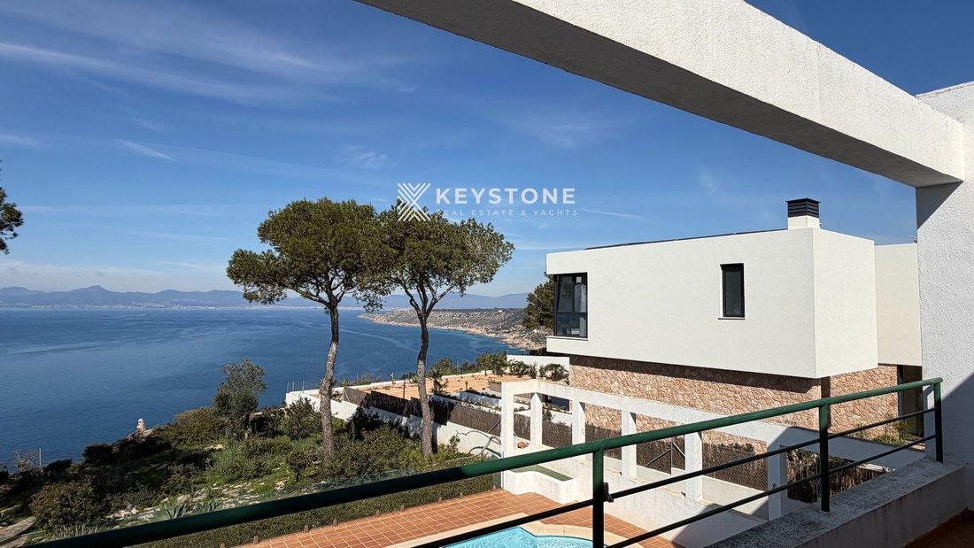 Chalet in Llucmajor, Balearic Islands, Spain 1 - 17904615