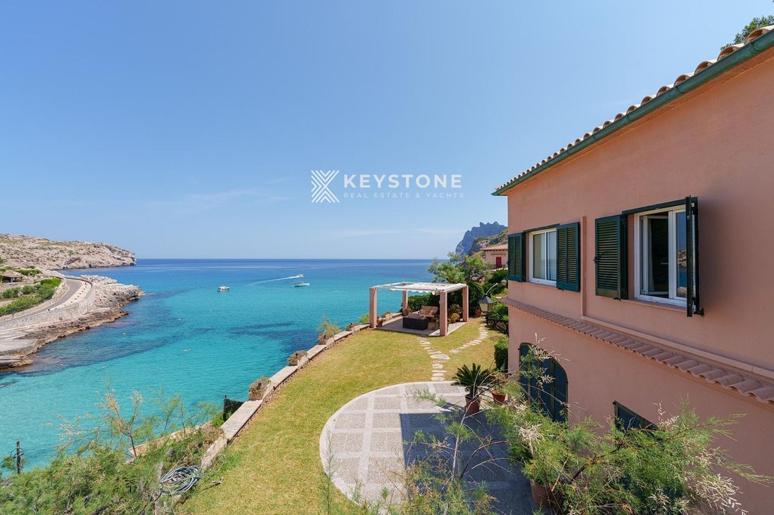 Villa in Pollenca, Balearic Islands, Spain 3 - 17906396
