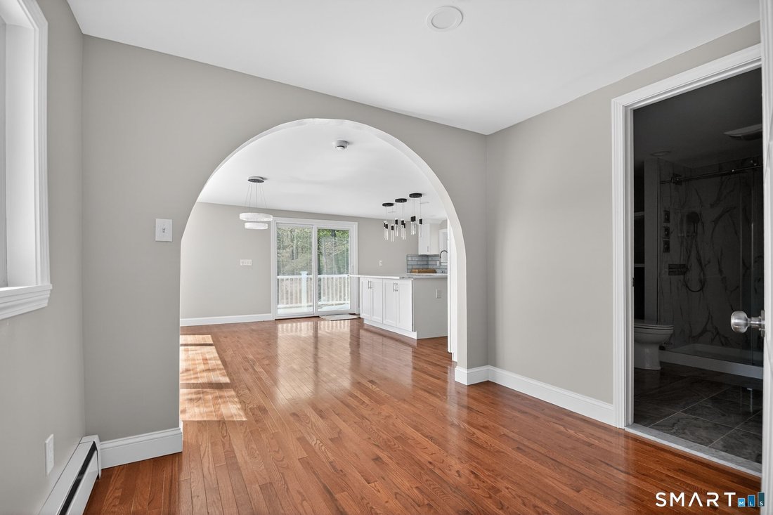 House in Guilford, Connecticut, United States 5 - 17904058