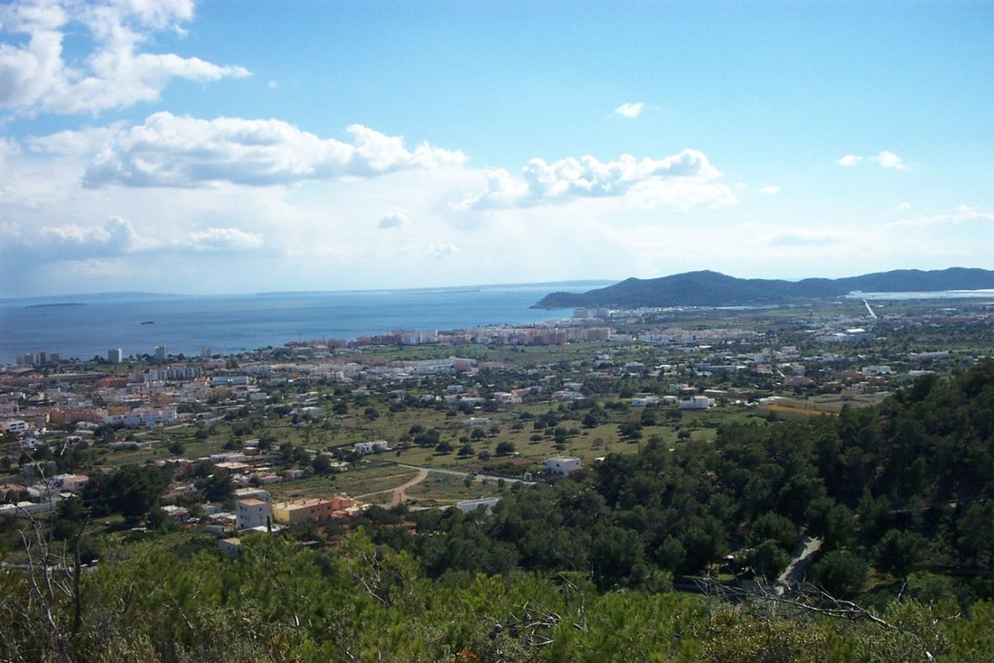 Land in Santa Eularia des Riu, Balearic Islands, Spain 5 - 17904366