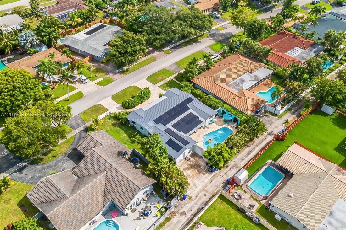 House in Hollywood, Florida, United States 4 - 17904446