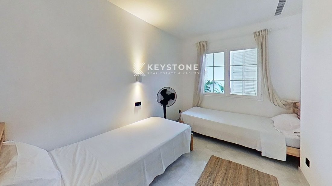 Villa in Rotes Velles, Calvia, Balearic Islands 2 - 17906416