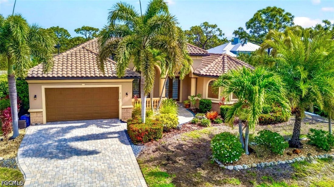 House in Bokeelia, Florida, United States 2 - 17904108
