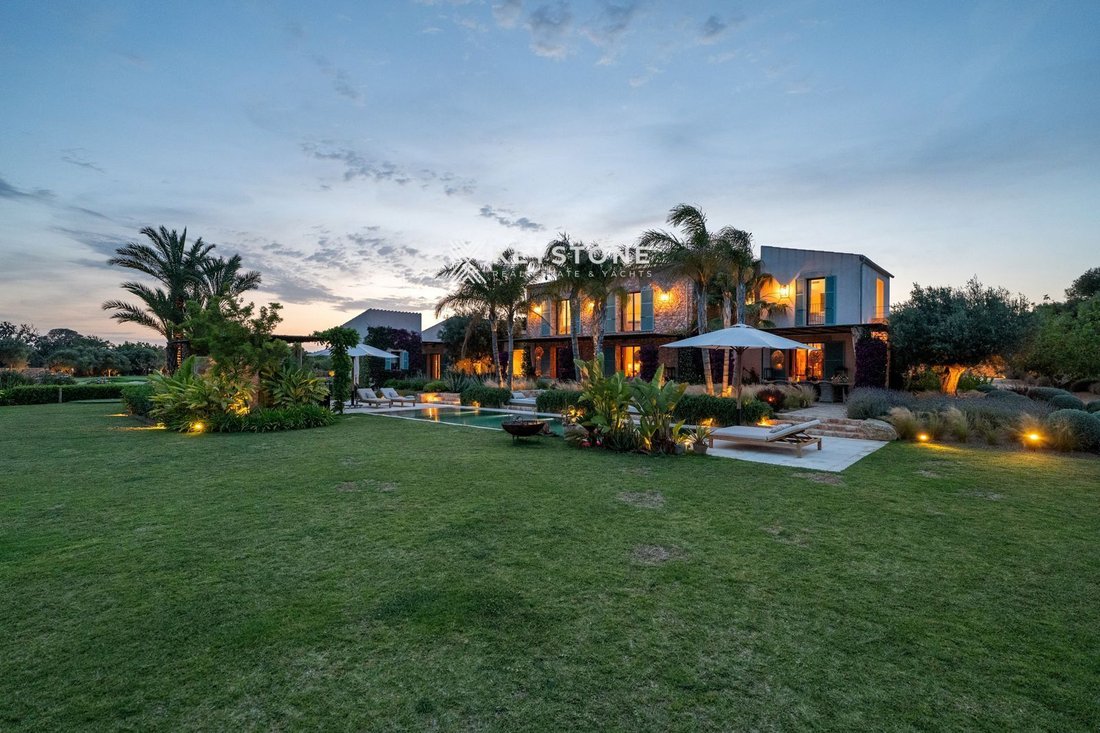 Finca in Llucmajor, Balearic Islands, Spain 3 - 17905847