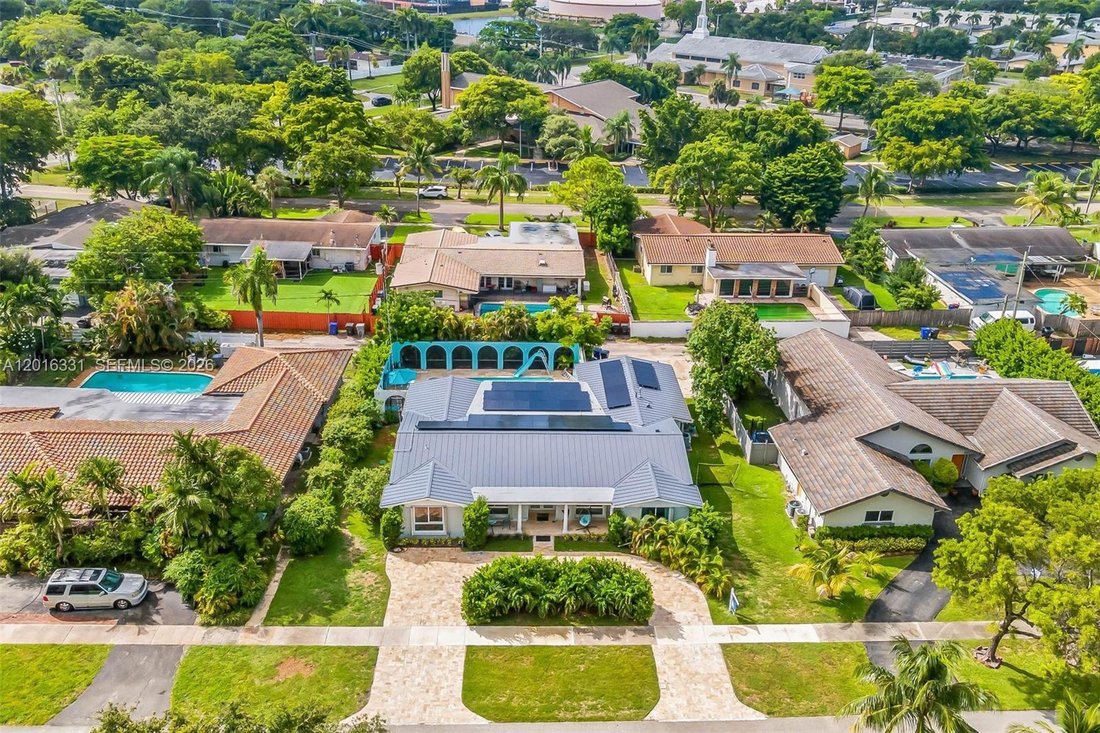 House in Hollywood, Florida, United States 1 - 17904446
