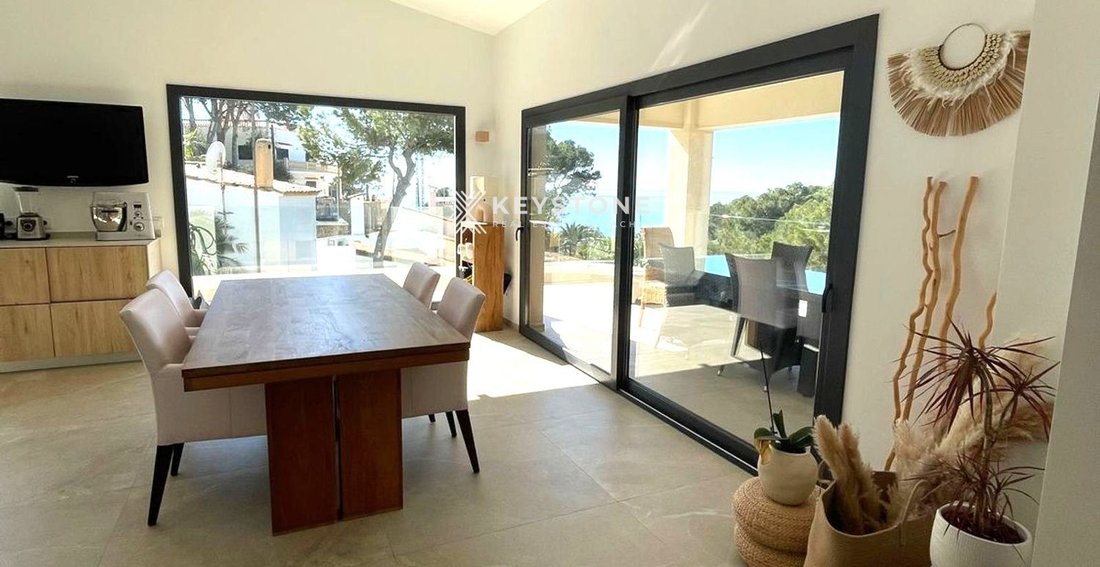 Villa in Costa de la Calma, Calvia, Balearic Islands 3 - 17906688
