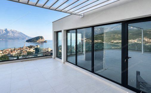Penthouse in Budva, Budva Municipality, Montenegro 1