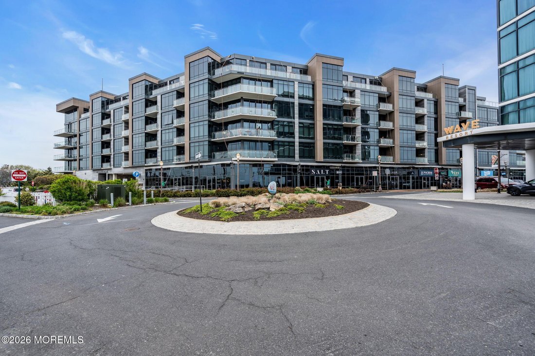 Condo in Long Branch, New Jersey, United States 2 - 17904097