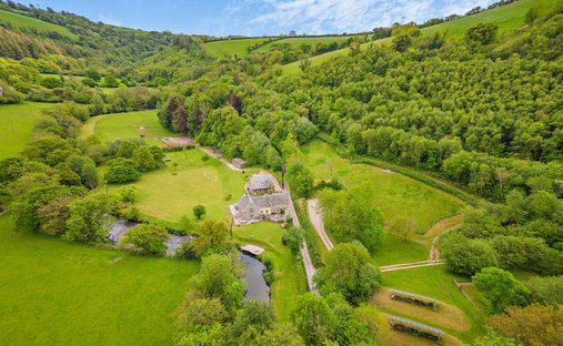 House in North Huish, England 1
