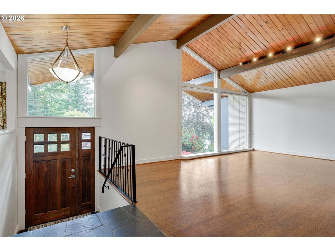 House in Cedar Hills, Oregon, United States 2 - 17903942