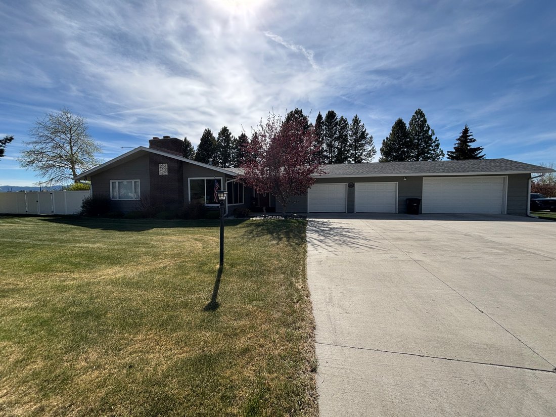 House in Butte, Montana, United States 1 - 17903987