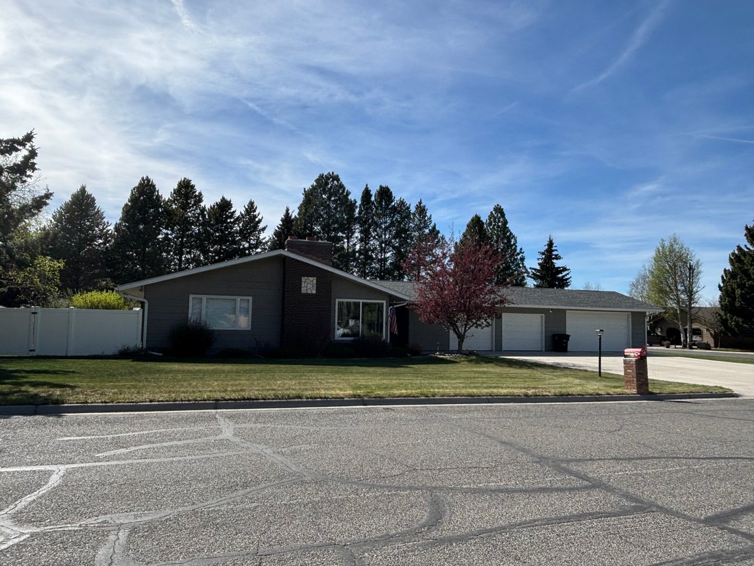 House in Butte, Montana, United States 2 - 17903987