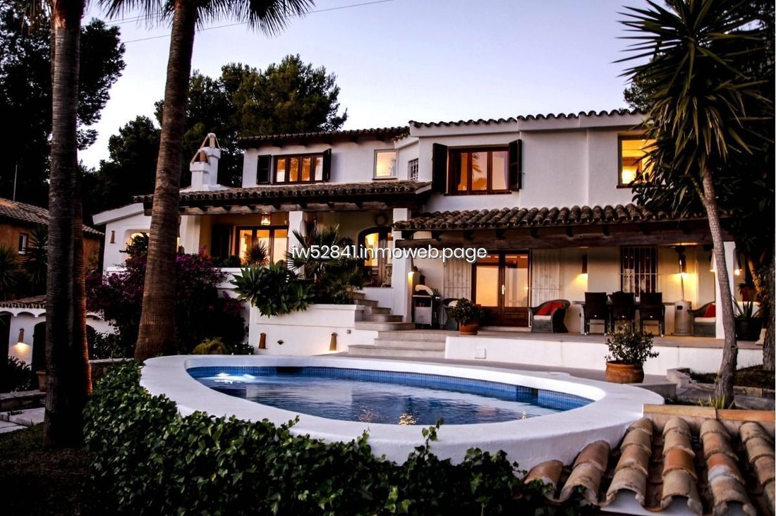 Villa in Portals Nous, Calvià, Balearische Inseln 1 - 17905825