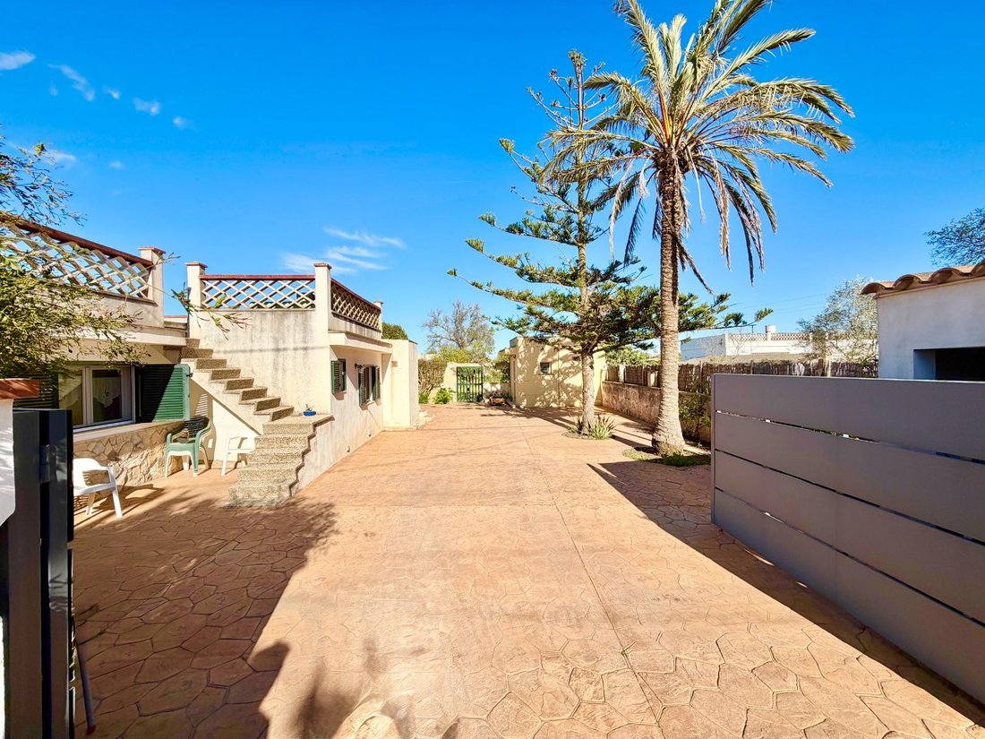 Finca in Llucmajor, Balearic Islands, Spain 2 - 17906321