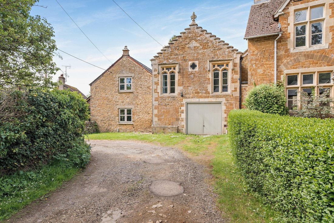 House in Little Tew, England 4 - 17905049