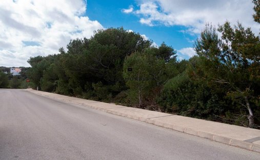 Land in Es Mercadal, Balearische Inseln, Spanien 1