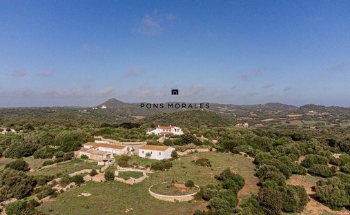Finca in Alaior, Balearic Islands, Spain 1