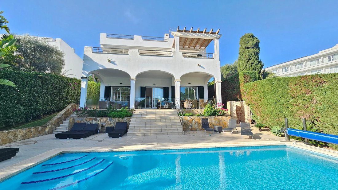 Villa in Cala d'Or, Santanyi, Balearic Islands 2 - 17904203
