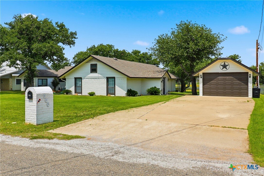 House in Burnet, Texas, United States 2 - 17904135
