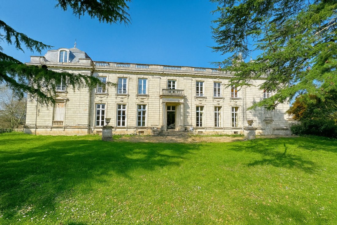 Apartment in Le Grand Clos, Murs-Erigne, France 5 - 17904158