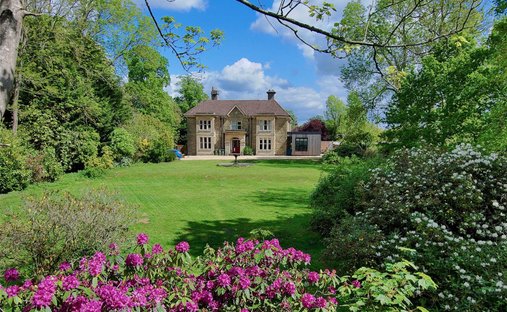 House in North Heath, Pulborough, England 1