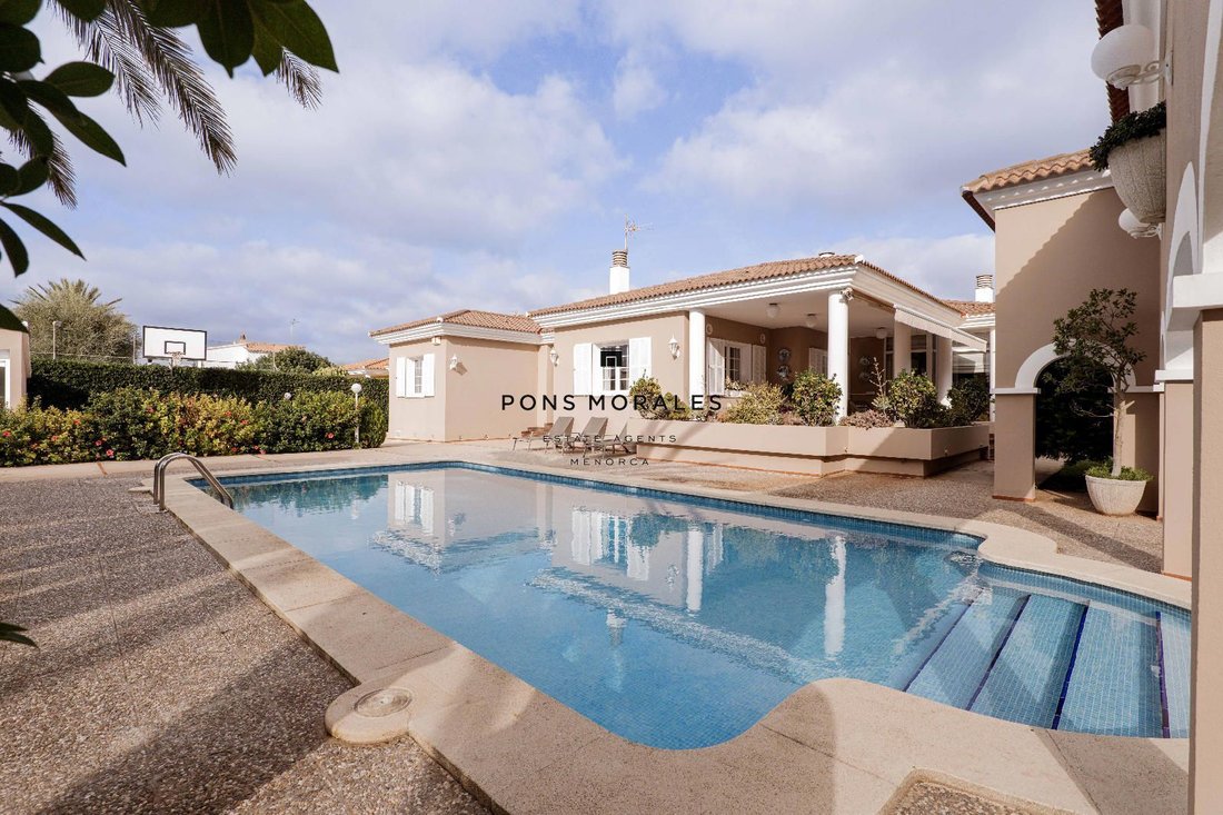 Chalet in Ciutadella de Menorca, Balearic Islands, Spain 1 - 17904452
