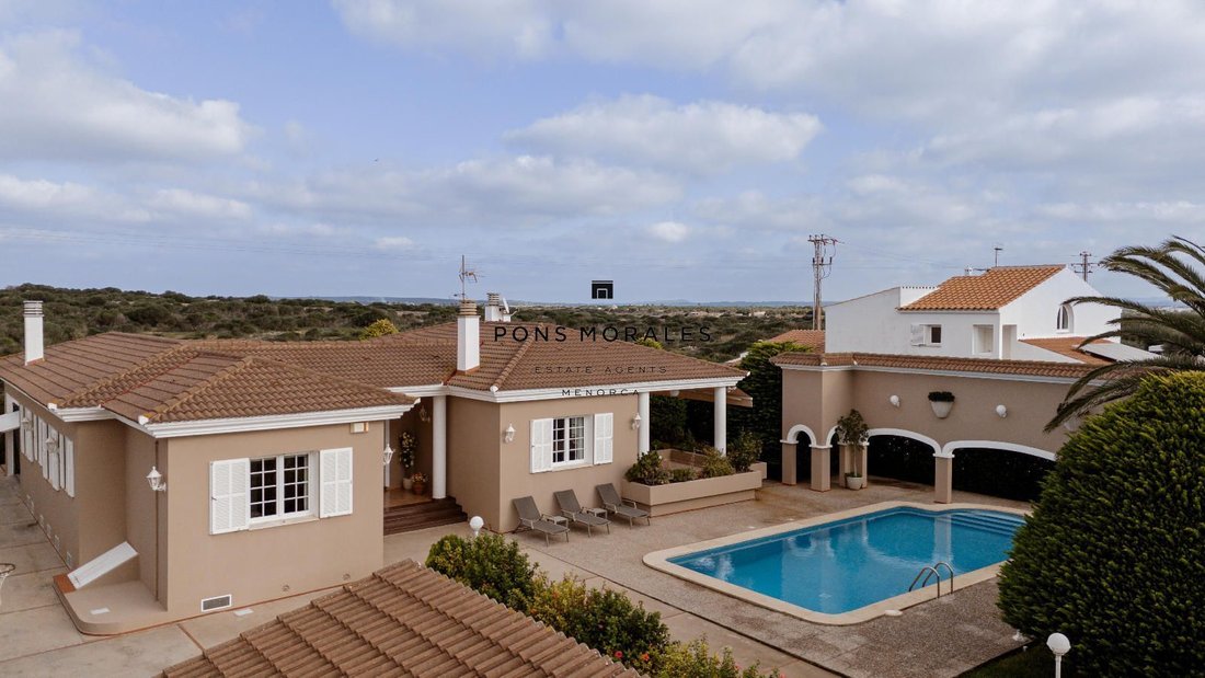Chalet in Ciutadella de Menorca, Balearic Islands, Spain 2 - 17904452