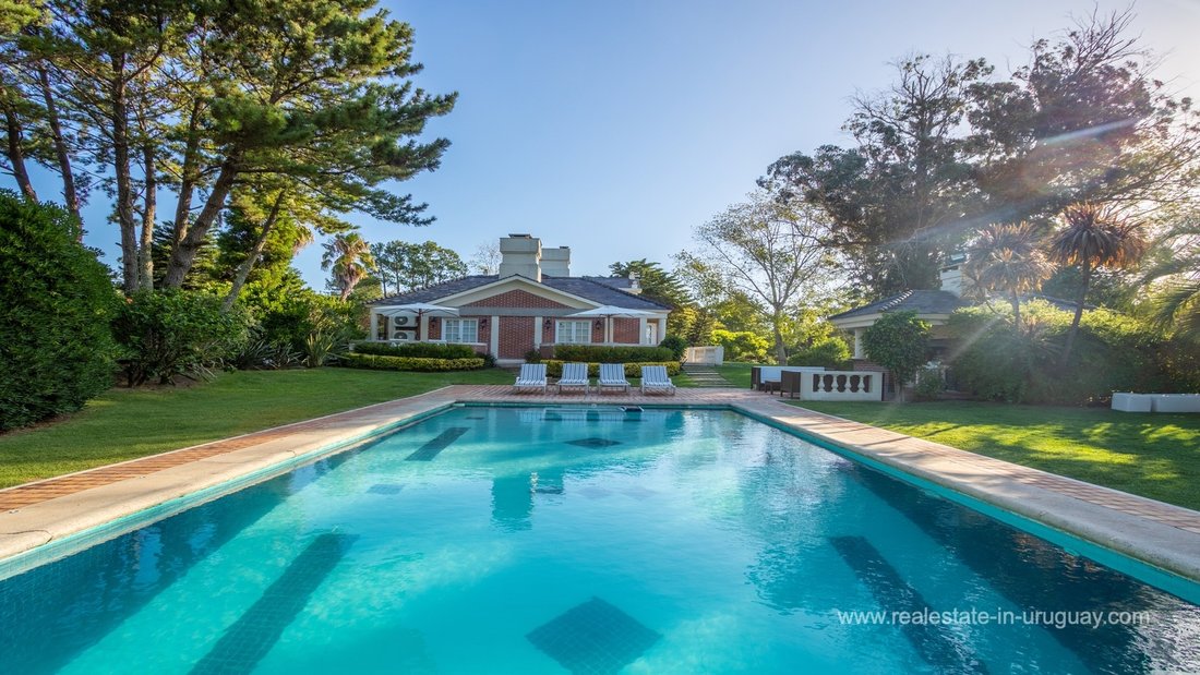 Villa in Punta del Este, Maldonado Department, Uruguay 3 - 17908568