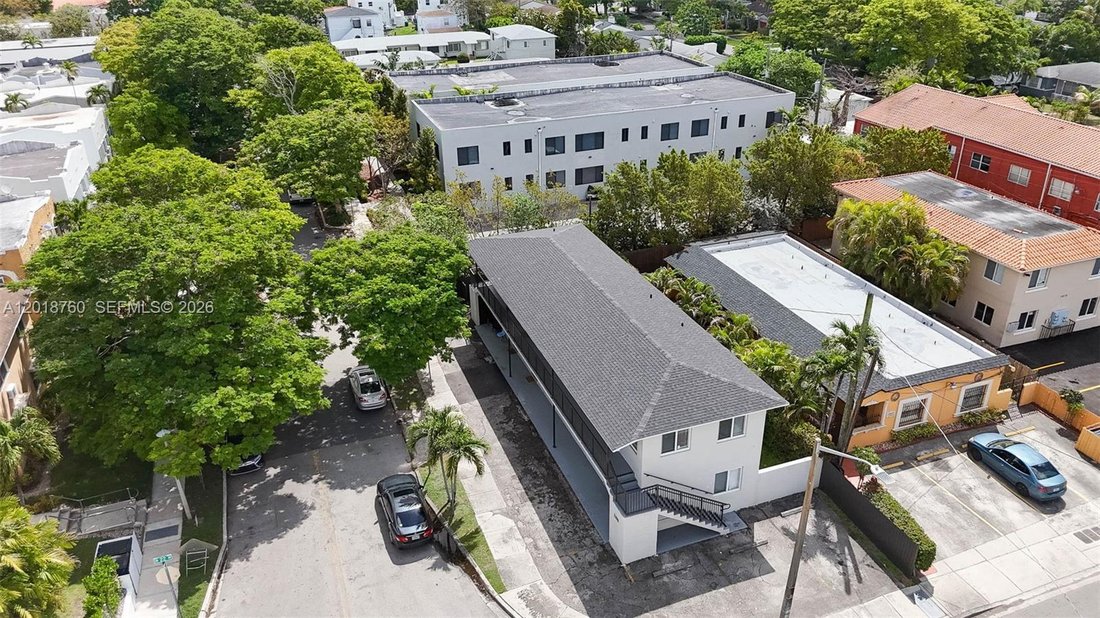 Miami, Florida, United States 4 - 17909857