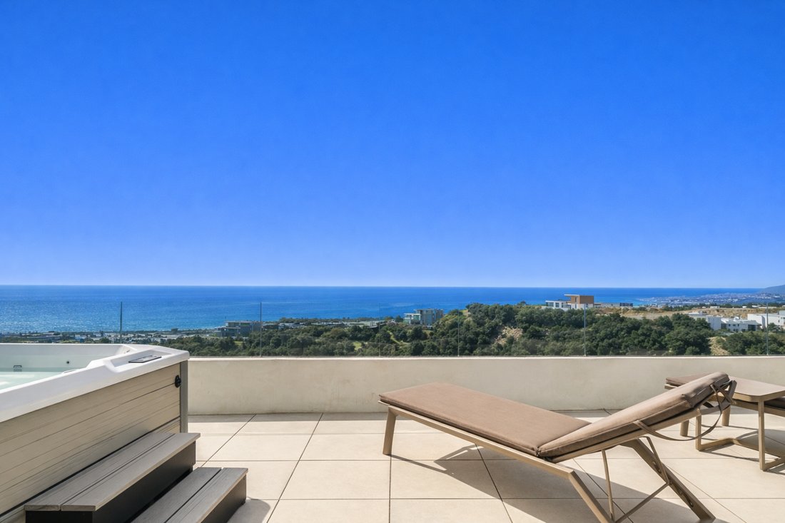 Apartment in Marbella, Andalusia, Spain 2 - 17910181