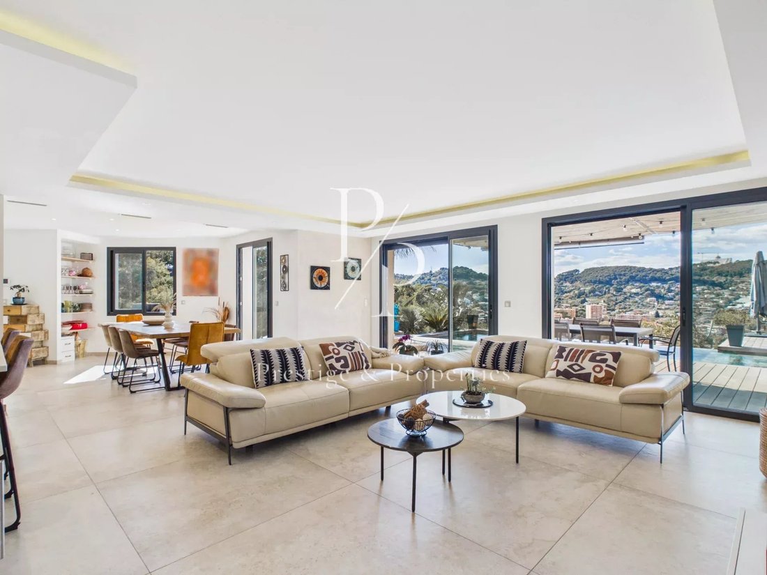 Villa in Mougins, Provence-Alpes-Côte d'Azur, France 5 - 17553253