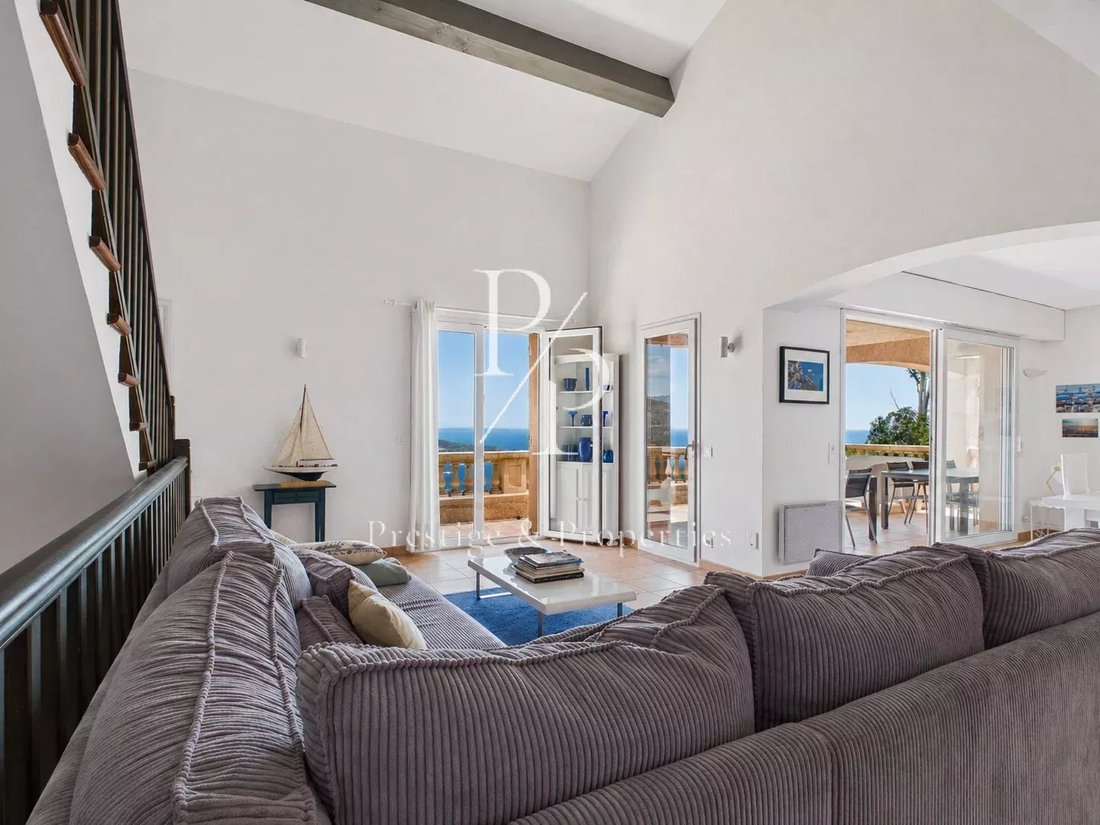 Villa in Théoule-sur-Mer, Provence-Alpes-Côte d'Azur, France 4 - 17782671