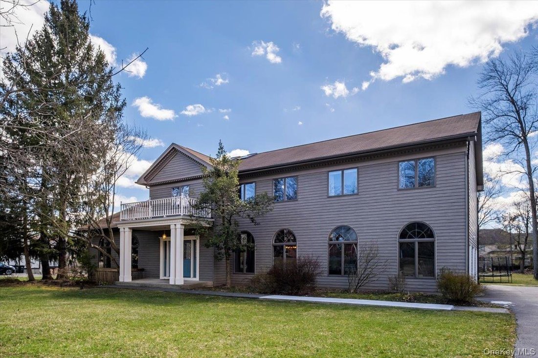 House in Montebello, New York, United States 1 - 17909805