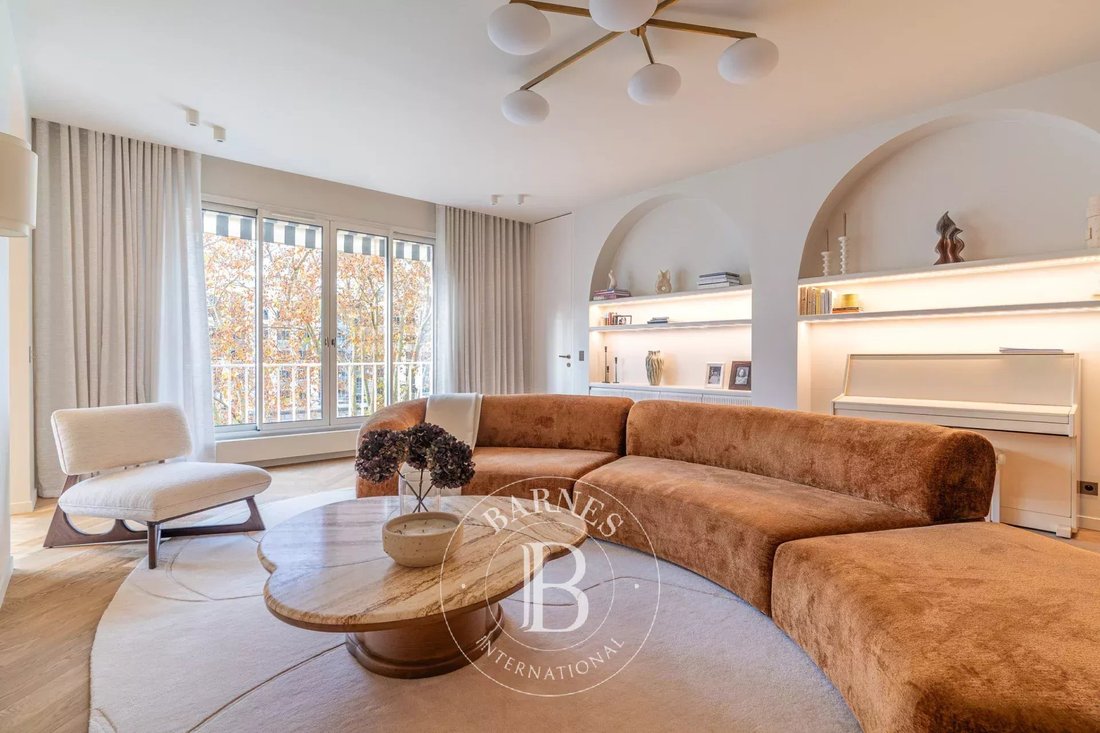 Apartment in Porte Dauphine, Paris 16e Arrondissement, Paris 3 - 17905264