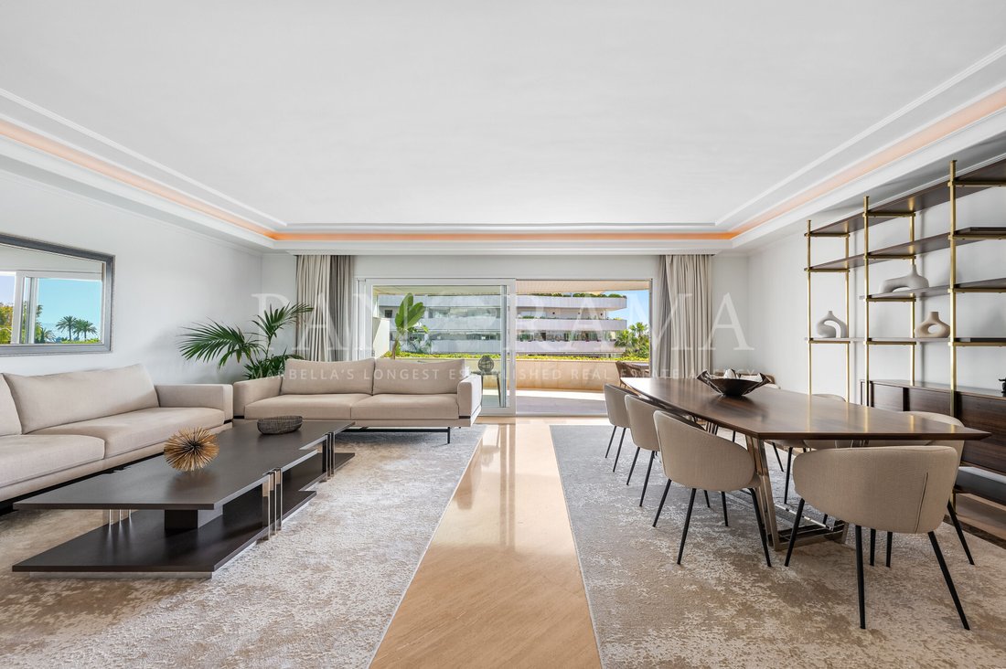 Apartment in Puerto Banus, Marbella, Spain 2 - 17907912