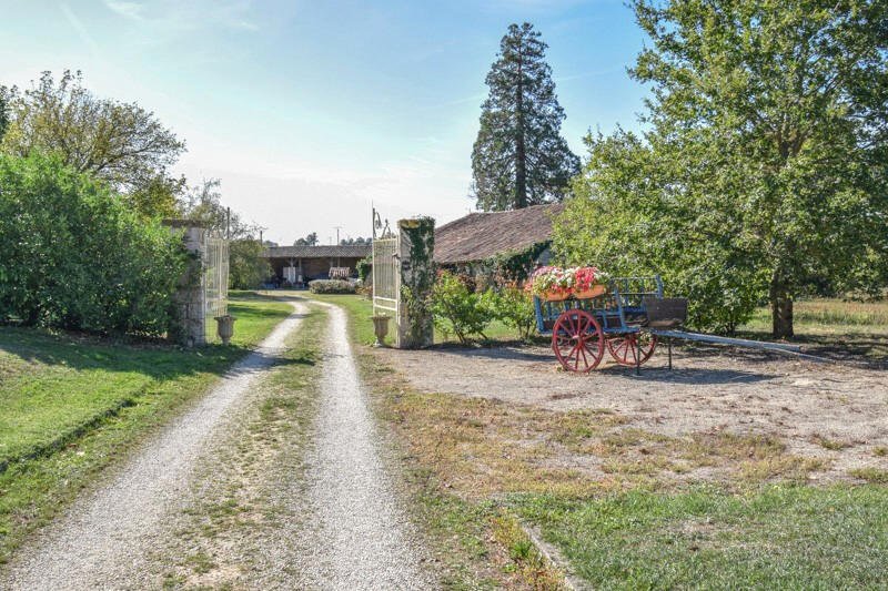 House in Arrondissement of Montmorillon, Nouvelle-Aquitaine, France 2 - 17906744