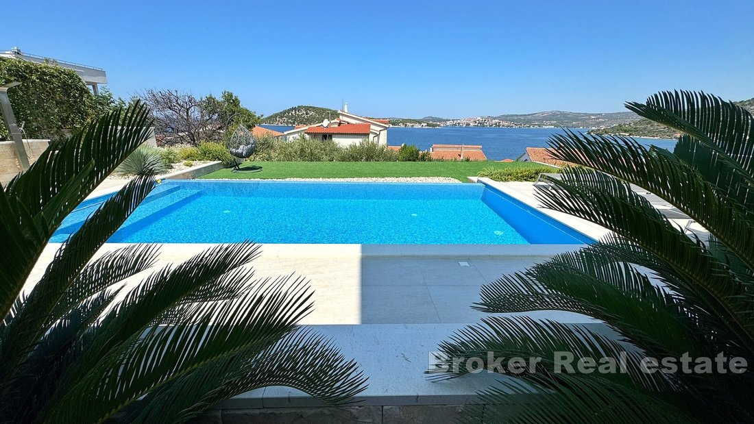 Villa in Rogoznica, Sibenik-Knin County, Croatia 1 - 17857908