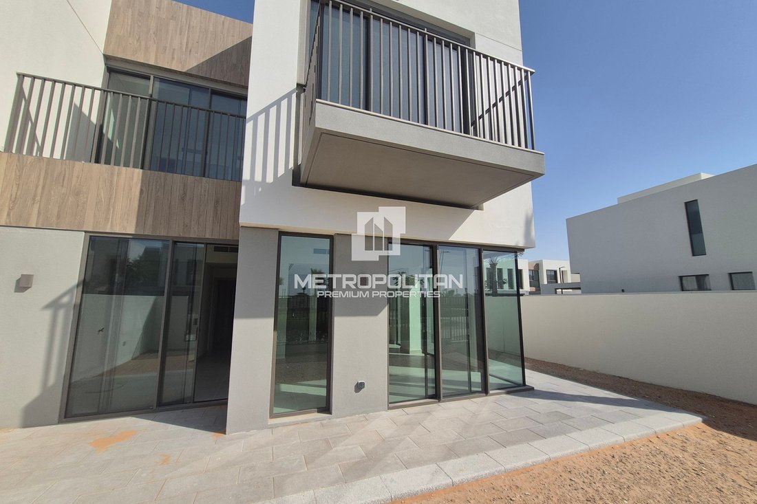 Townhouse in Al Yufrah 1, Al Yufrah, Dubai 1 - 17780237