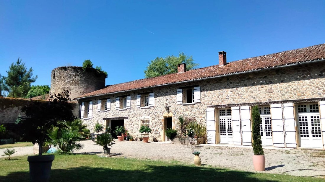 House in Ansac-sur-Vienne, Nouvelle-Aquitaine, France 1 - 17906764
