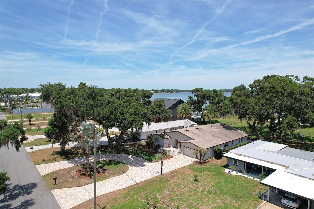 House in Auburndale, Florida, United States 2 - 17909177